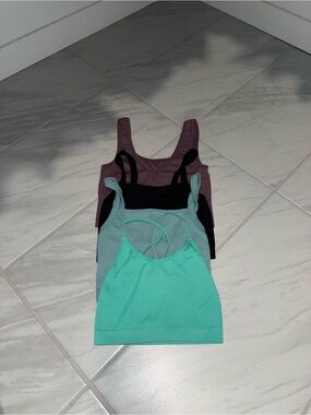 Women’s Ribbed Tank Top - Mint, Black, Mauve